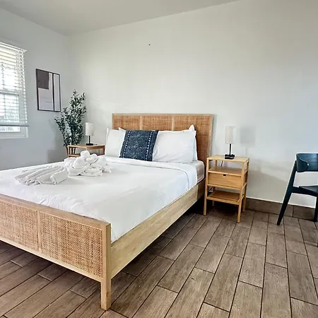 Beautiful Studio 10 Min To Beach 11